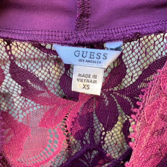 NWOT. Cold shoulder top from GUESS - Picture 3 of 4